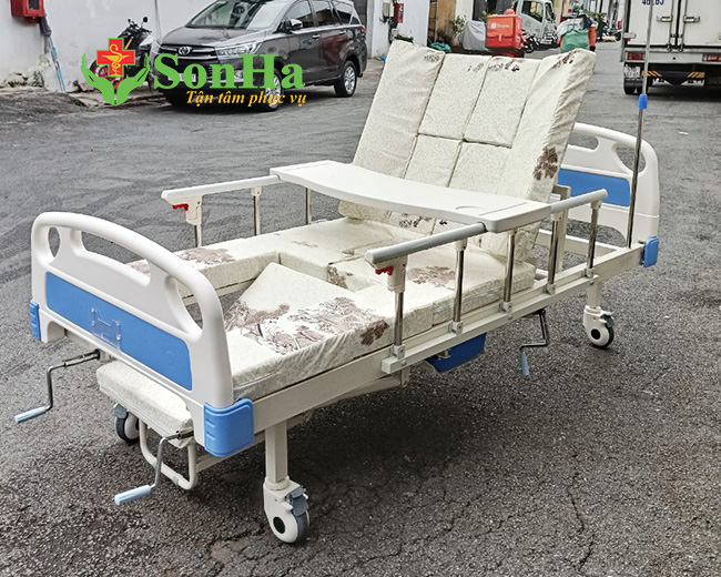 giường bệnh nhân 5 tay quay DCN-05